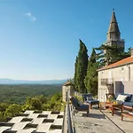 Villa Mondinica Heritage House - Heated Pool