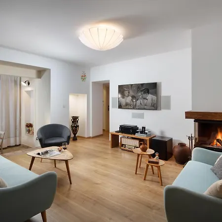 Mondinica Heritage House - Heated Pool *