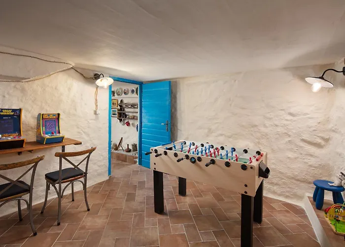 Mondinica Heritage House - Heated Pool * Dobrinj