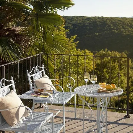 Mondinica Heritage House - Heated Pool فيلة Dobrinj